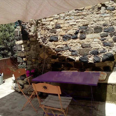 Apartamento Ruelles Et Terrasses Mirabel  Exterior foto